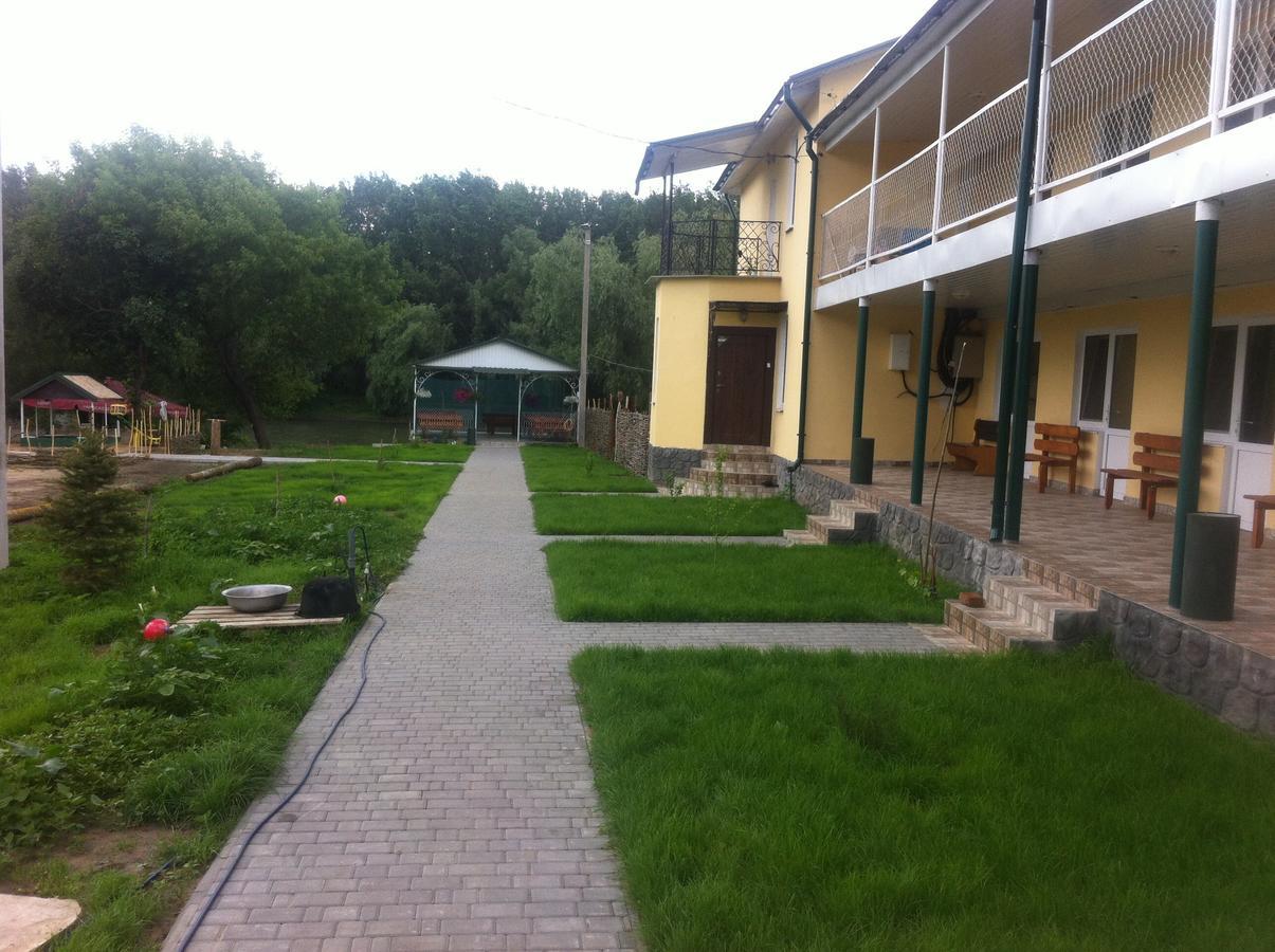 Рыбное Место Hotel Troitskoye Exterior photo